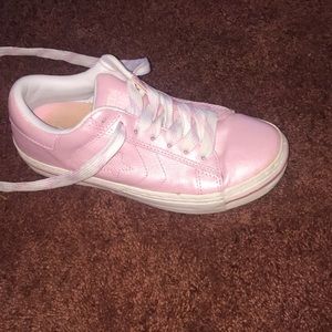 Pink converse